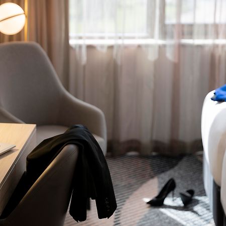 Novotel Sydney Parramatta Екстериор снимка