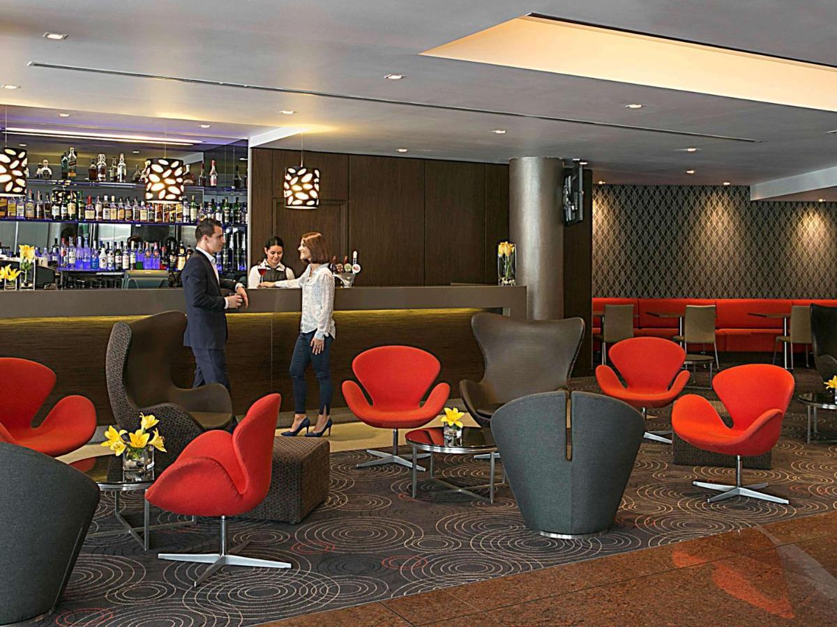 Novotel Sydney Parramatta Екстериор снимка