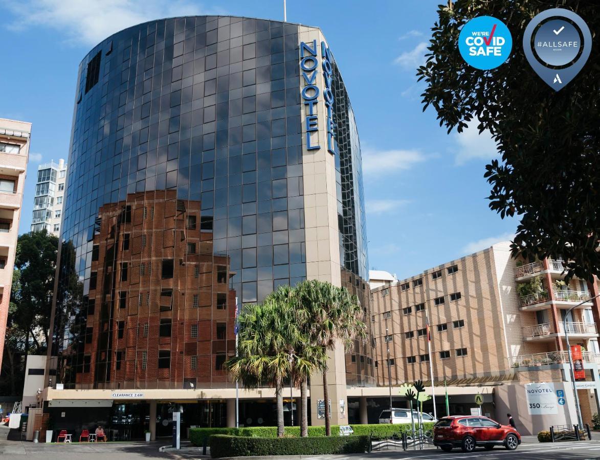 Novotel Sydney Parramatta Екстериор снимка