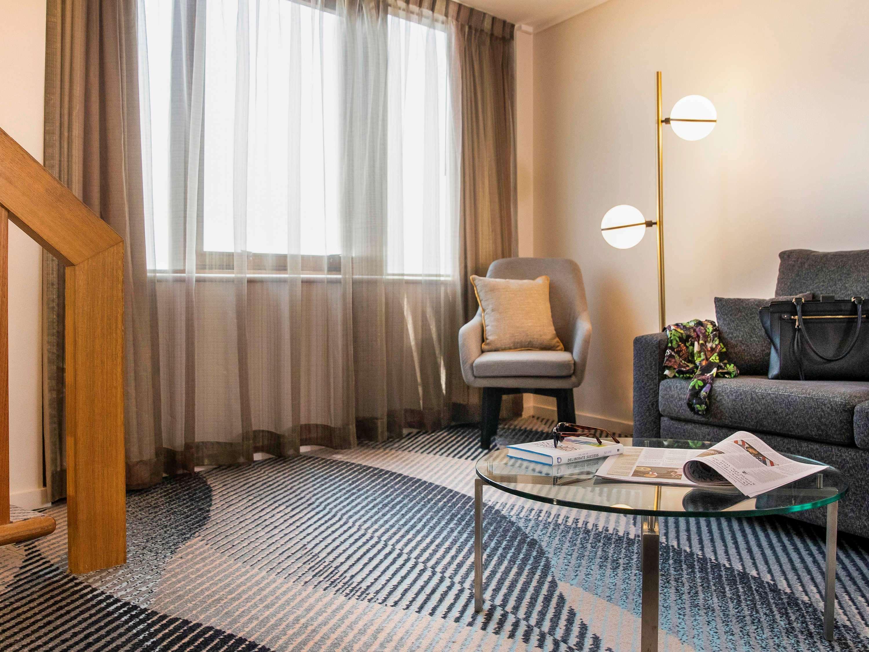 Novotel Sydney Parramatta Екстериор снимка