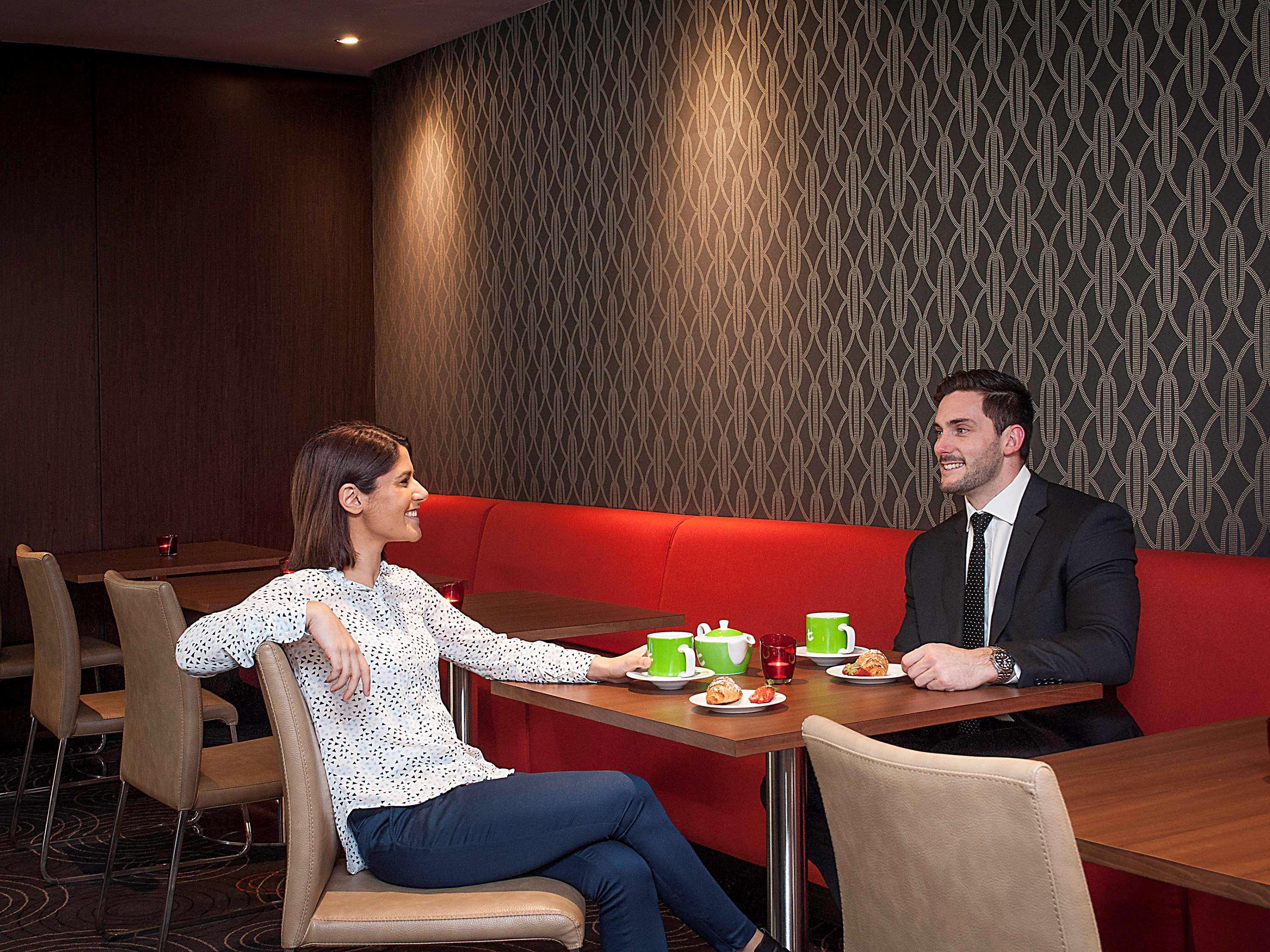 Novotel Sydney Parramatta Екстериор снимка
