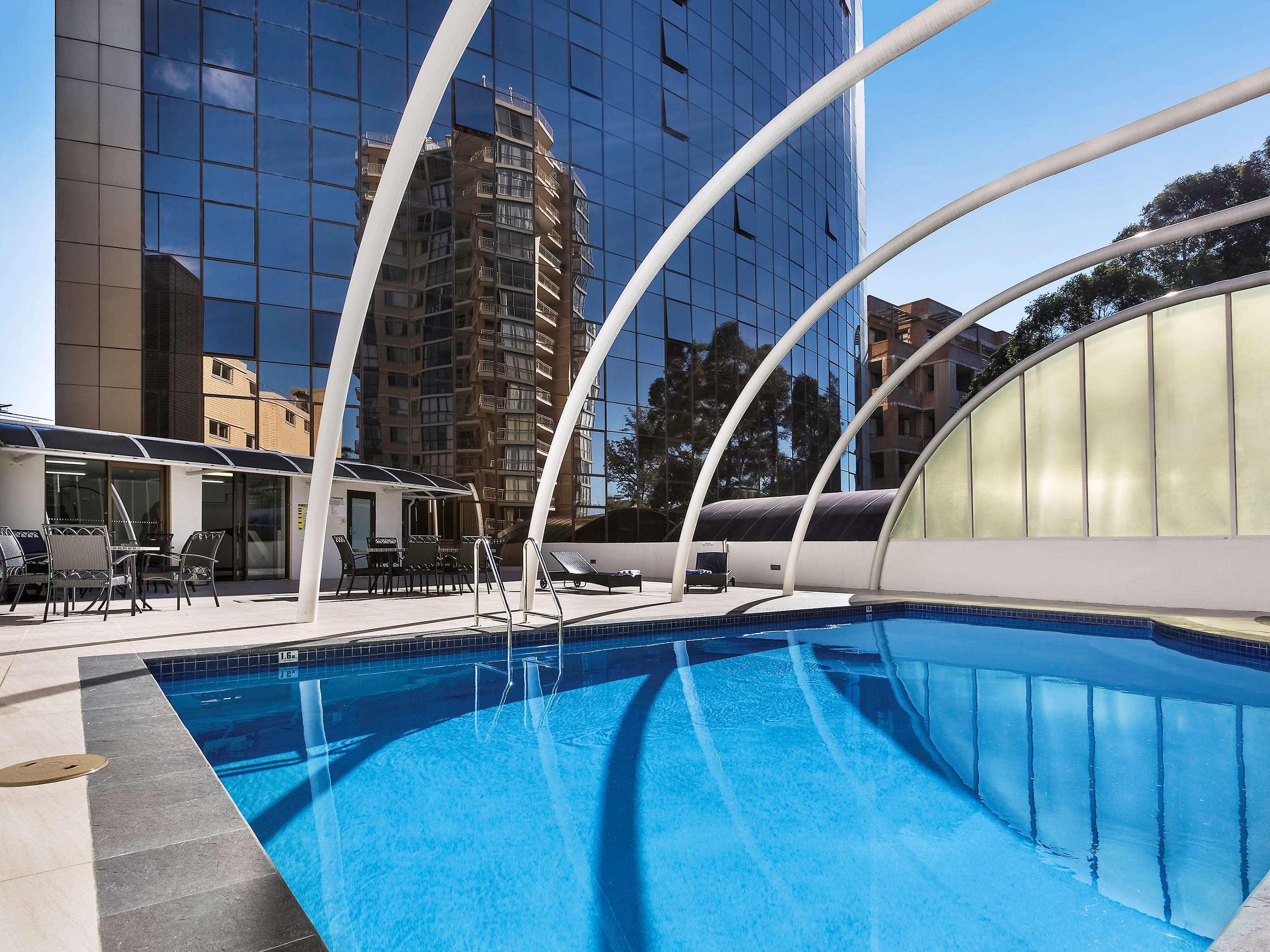 Novotel Sydney Parramatta Екстериор снимка