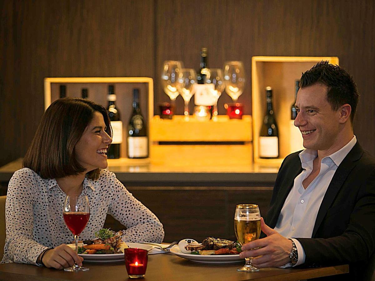Novotel Sydney Parramatta Екстериор снимка