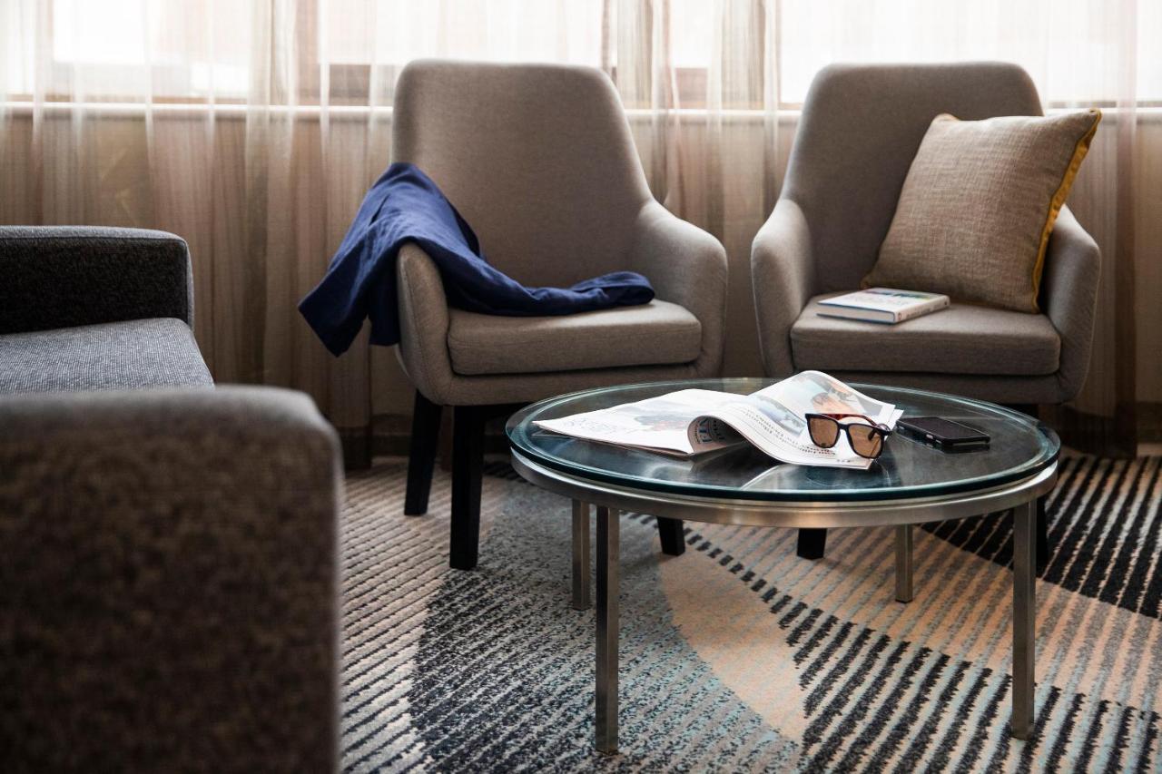 Novotel Sydney Parramatta Екстериор снимка