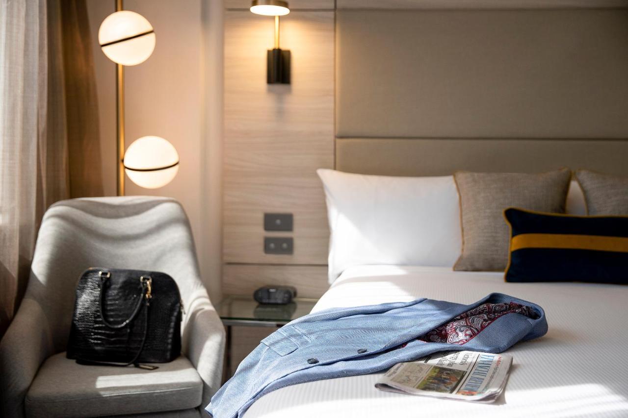 Novotel Sydney Parramatta Екстериор снимка