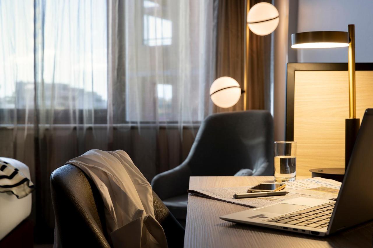 Novotel Sydney Parramatta Екстериор снимка